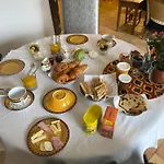 Couette-café Le 5 Bis 3*